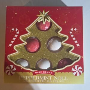 Peppermint Bath Bombs